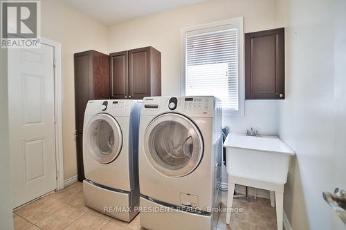 34 Harry Gay Drive, Clarington, ON - Indoor Photo Showing Laundry Room