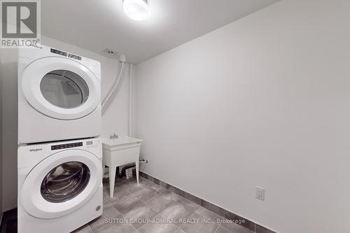 Potl 26 - 300 Atkinson Avenue, Vaughan, ON - Indoor Photo Showing Laundry Room