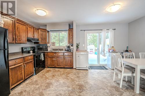 53 Ward Avenue, Oro-Medonte, ON - Indoor Photo Showing Other Room