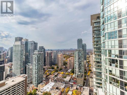 3906 - 55 Charles Street E, Toronto, ON - Outdoor With Facade