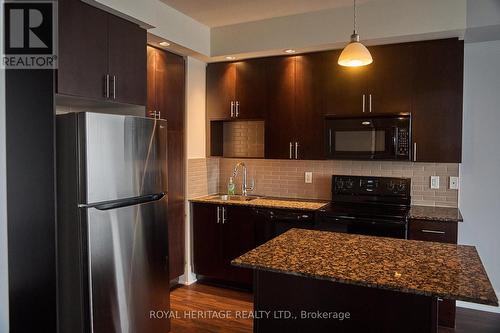 2006 - 181 Wynford Drive, Toronto, ON - Indoor Photo Showing Kitchen