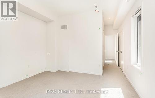 81 - 10 William Jackson Way, Toronto, ON - Indoor Photo Showing Other Room