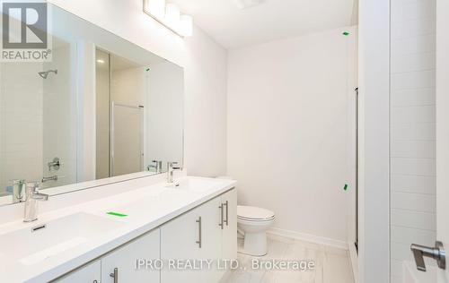 81 - 10 William Jackson Way, Toronto, ON - Indoor Photo Showing Bathroom