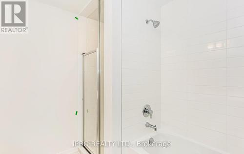 81 - 10 William Jackson Way, Toronto, ON - Indoor Photo Showing Bathroom