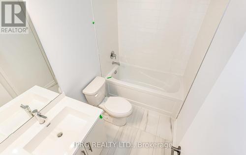 81 - 10 William Jackson Way, Toronto, ON - Indoor Photo Showing Bathroom