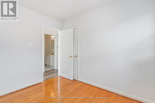 126 Giltspur Drive, Toronto, ON - Indoor Photo Showing Other Room