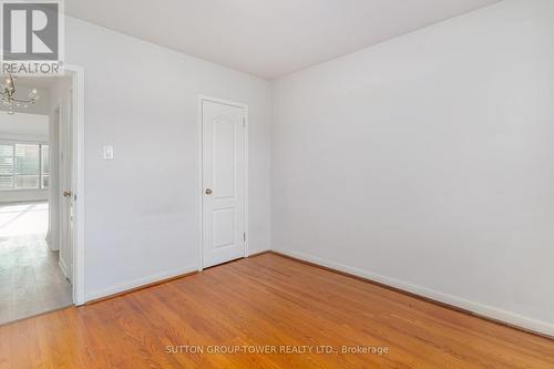 126 Giltspur Drive, Toronto, ON - Indoor Photo Showing Other Room