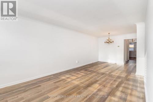 126 Giltspur Drive, Toronto, ON - Indoor Photo Showing Other Room