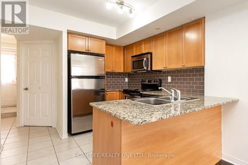 Th153 - 35 Elsie Lane, Toronto, ON - Indoor Photo Showing Kitchen With Stainless Steel Kitchen With Double Sink