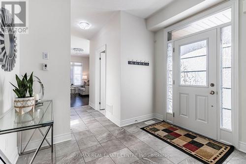 1352 Restivo Lane, Milton, ON - Indoor Photo Showing Other Room