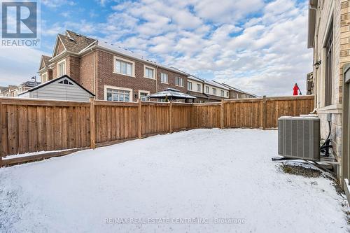 1352 Restivo Lane, Milton, ON - Outdoor