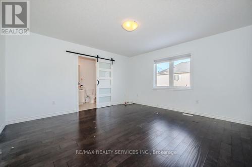 34 Andover Drive, Woolwich, ON - Indoor Photo Showing Other Room