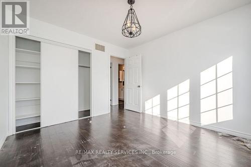 34 Andover Drive, Woolwich, ON - Indoor Photo Showing Other Room