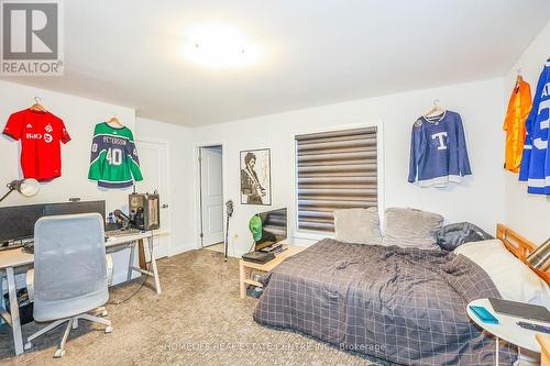 30 Bur Oak Drive, Thorold, ON - Indoor Photo Showing Other Room