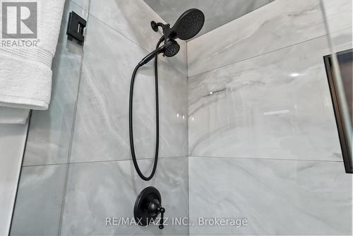 8 Odessa Crescent, Whitby (Rolling Acres), ON - Indoor Photo Showing Bathroom