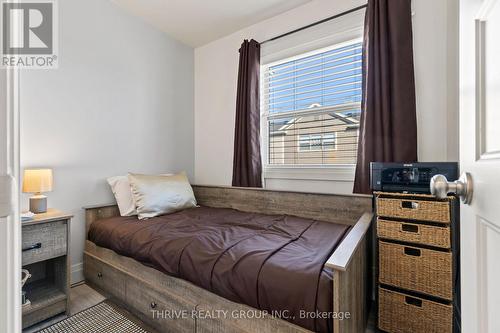 Den, used as a third bedroom - 44 - 3025 Singleton Avenue, London, ON - Indoor Photo Showing Bedroom