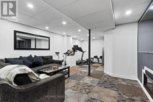 160 Dorothy Street, St. Catharines (443 - Lakeport), ON - Indoor Photo Showing Gym Room