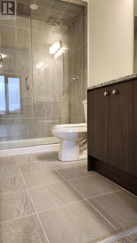 313 - 1415 Dundas Street E, Oakville, ON - Indoor Photo Showing Bathroom