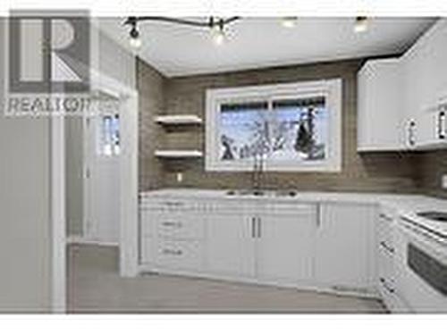 1214 Foxbar Avenue, Ottawa, ON - Indoor Photo Showing Kitchen