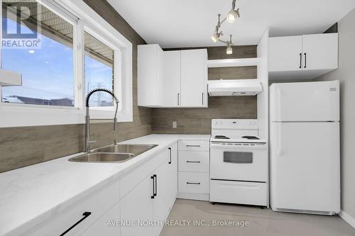 1214 Foxbar Avenue, Ottawa, ON - Indoor Photo Showing Kitchen With Double Sink