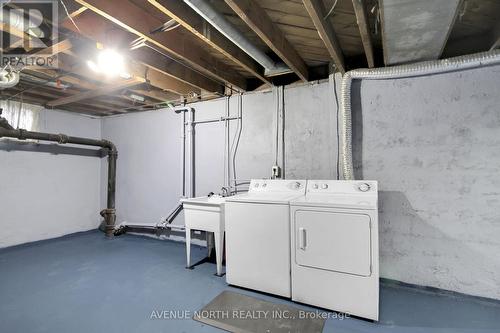 1214 Foxbar Avenue, Ottawa, ON - Indoor Photo Showing Laundry Room