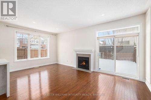 134 Abetti Ridge, Ottawa, ON - Indoor Photo Showing Living Room With Fireplace