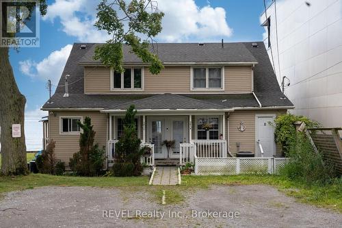 3819 Terrace Lane, Fort Erie (337 - Crystal Beach), ON - Outdoor With Deck Patio Veranda With Facade