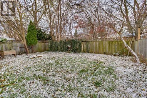 27 Doncaster Boulevard, St. Catharines (446 - Fairview), ON - Outdoor With Backyard