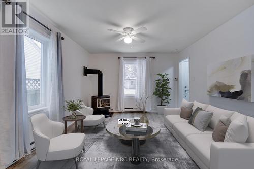 27 Doncaster Boulevard, St. Catharines (446 - Fairview), ON - Indoor Photo Showing Living Room With Fireplace