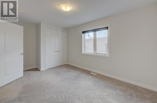 928 Sobeski Avenue, Woodstock (Woodstock - North), ON - Indoor Photo Showing Other Room