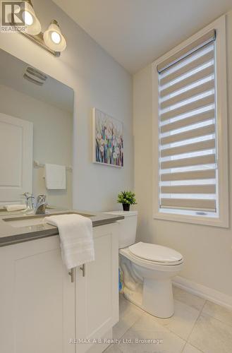 928 Sobeski Avenue, Woodstock (Woodstock - North), ON - Indoor Photo Showing Bathroom