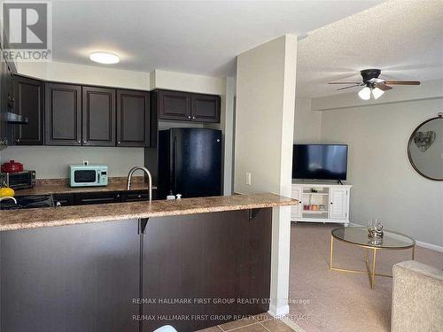 6 Devlin Crescent, Whitby (Blue Grass Meadows), ON - Indoor Photo Showing Kitchen