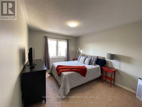 6 Devlin Crescent, Whitby (Blue Grass Meadows), ON - Indoor Photo Showing Bedroom