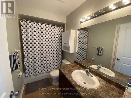 6 Devlin Crescent, Whitby (Blue Grass Meadows), ON - Indoor Photo Showing Bathroom