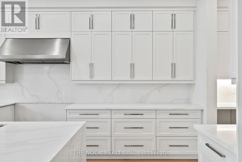 396 Frontier Court, Pickering (Rosebank), ON - Indoor Photo Showing Kitchen