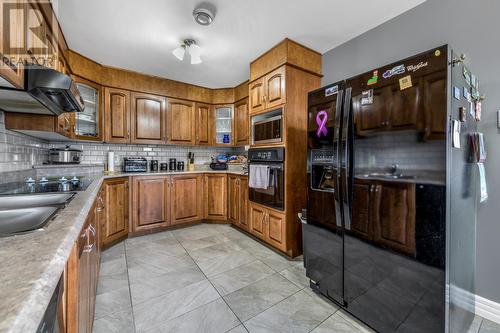 175 Middle Cove Road, Logy Bay Middle Cove Outer Cove, NL - Indoor Photo Showing Kitchen