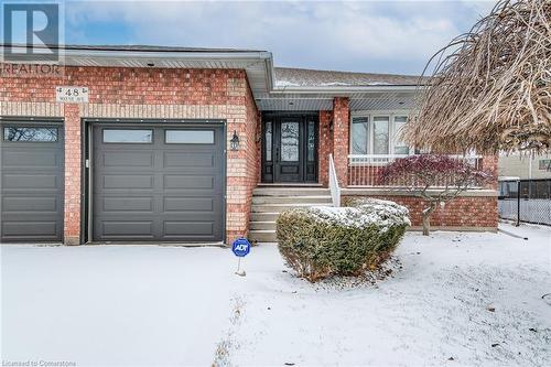 Front porch and entrance - 48 Wayne Avenue, Cambridge, ON - Outdoor