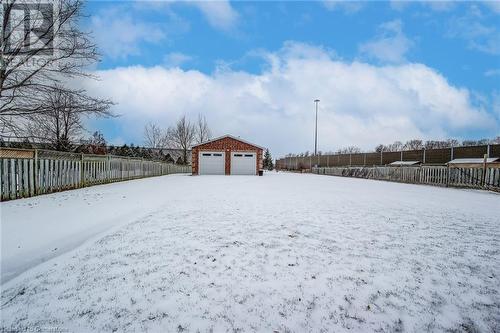 Detached double car garage or workshop - 48 Wayne Avenue, Cambridge, ON - Outdoor