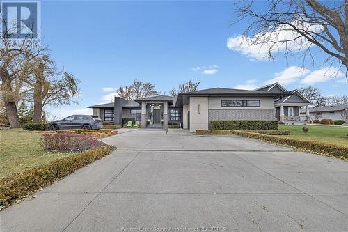 551 Ross Beach Road, Lakeshore, ON - Outdoor With Facade