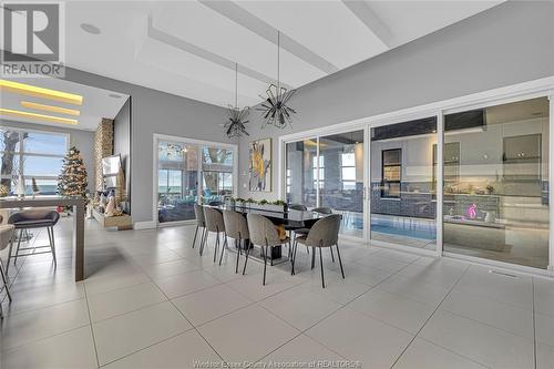 551 Ross Beach Road, Lakeshore, ON - Indoor Photo Showing Dining Room