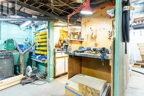 3158 Sandwich Street, Windsor, ON - Indoor Photo Showing Basement