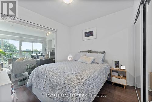 304 - 58 Orchard View Boulevard, Toronto, ON - Indoor Photo Showing Bedroom