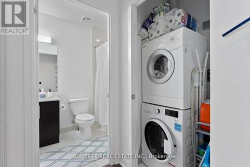 304 - 58 Orchard View Boulevard, Toronto, ON - Indoor Photo Showing Laundry Room