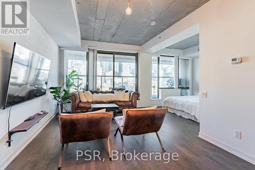 610 - 560 King Street W, Toronto, ON - Indoor