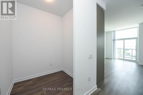 311 - 60 Honeycrisp Crescent, Vaughan, ON - Indoor Photo Showing Other Room