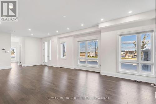 478 Rivermont Road, Brampton, ON - Indoor Photo Showing Living Room