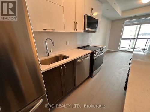 322 - 490 Gordon Krantz Avenue, Milton, ON - Indoor Photo Showing Kitchen With Stainless Steel Kitchen