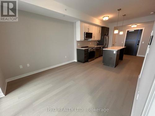 319 - 490 Gordon Krantz Avenue, Milton, ON - Indoor Photo Showing Kitchen