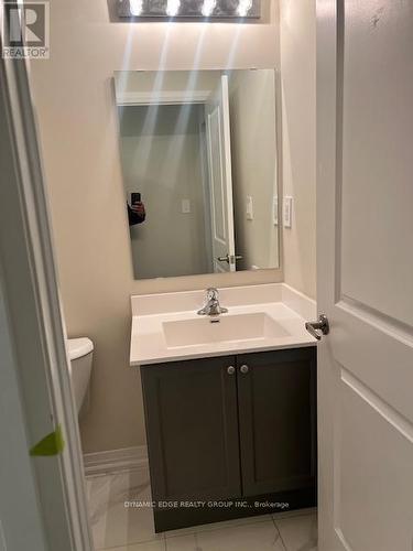 121 - 1593 Rose Way, Milton, ON - Indoor Photo Showing Bathroom