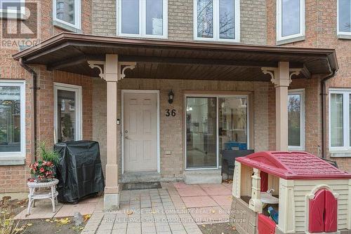 36 - 735 New Westminster Drive, Vaughan, ON - Outdoor